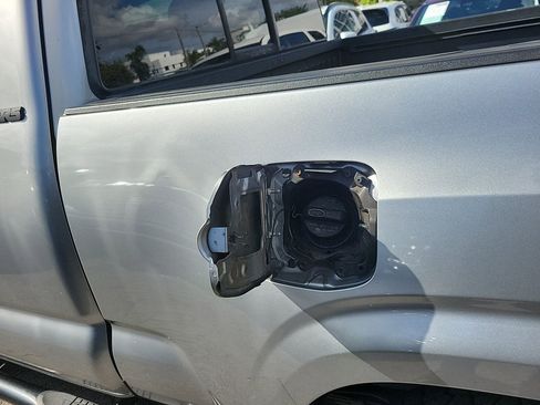 Used 2021 Toyota Tacoma SR5 image 20