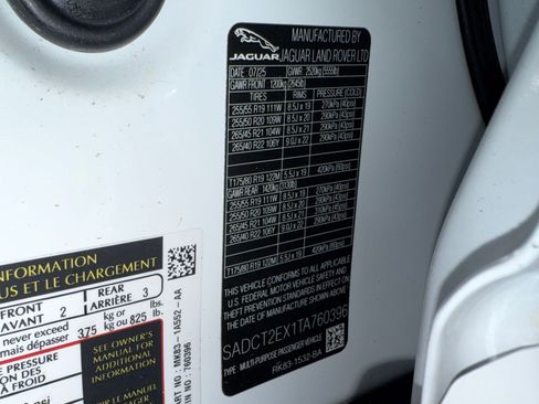 New 2026 Jaguar F-PACE R-Dynamic S image 21