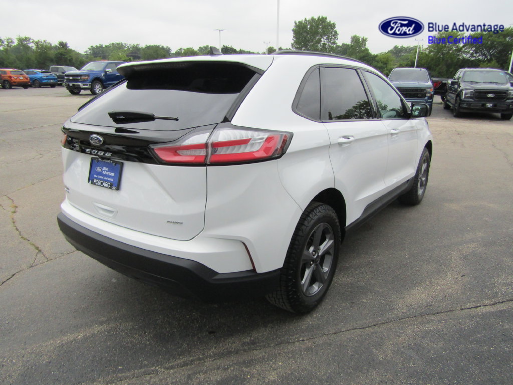 Used 2024 Ford Edge SEL w/ Sport Appearance Package AWD/4WD image 9