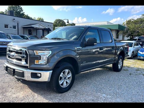 Used 2017 Ford F150 XLT w/ Equipment Group 301A Mid image 1