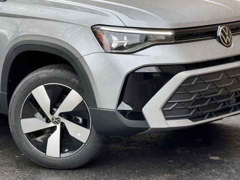New 2025 Volkswagen Taos S image 3