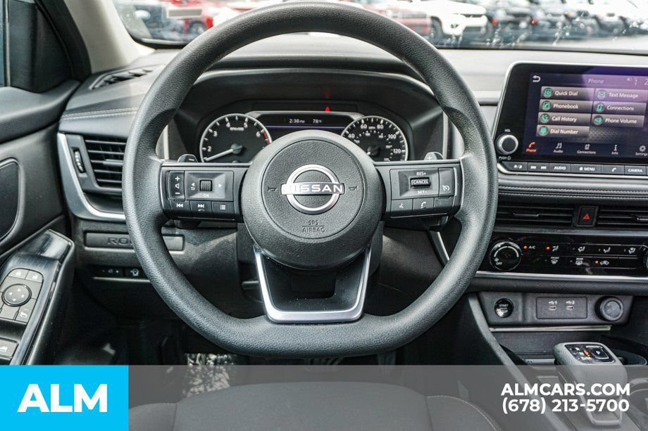 Used 2024 Nissan Rogue S FWD image 27