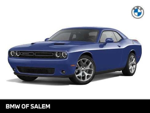 Used 2015 Dodge Challenger R/T Plus RWD image 1