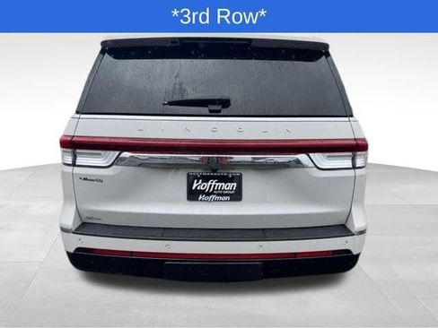 Certified 2024 Lincoln Navigator Reserve AWD/4WD image 4