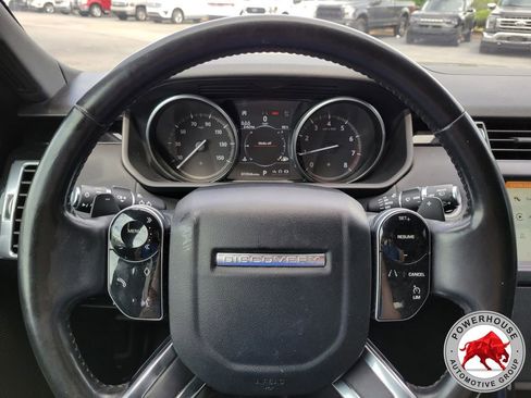Used 2020 Land Rover Discovery SE AWD/4WD image 35