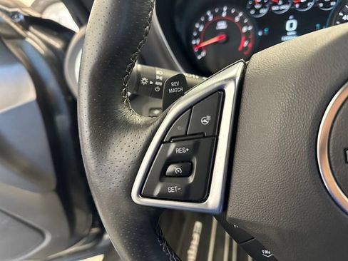 Used 2016 Chevrolet Camaro SS RWD image 27