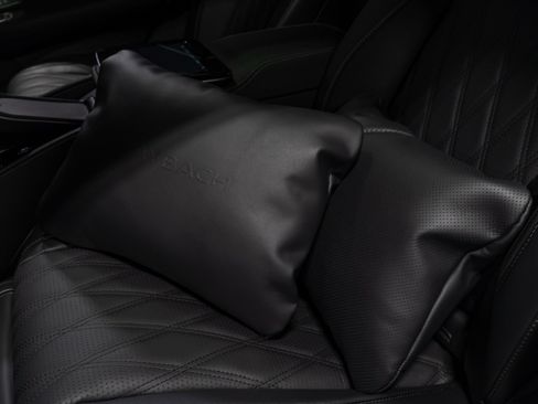 Used 2026 Mercedes-Benz Maybach GLS 600 4MATIC image 76