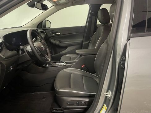 Used 2024 Buick Encore GX Avenir w/ Avenir Convenience Package image 17
