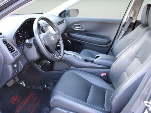 Used 2019 Honda HR-V EX-L image 9