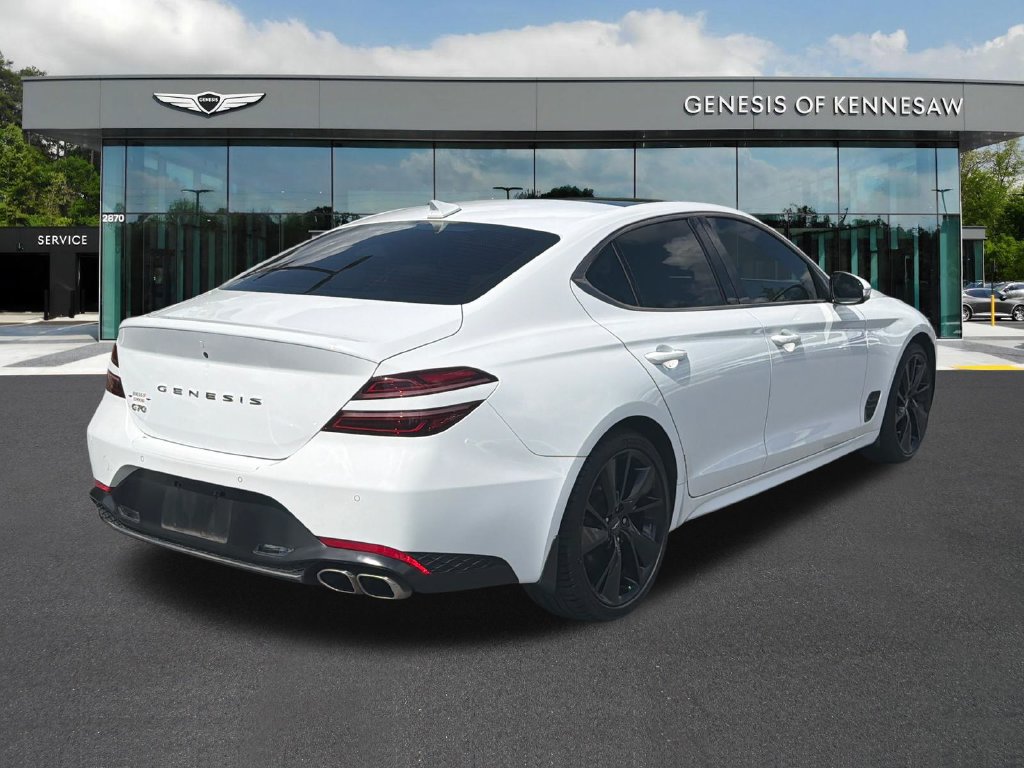 Used 2023 Genesis G70 2.0T w/ Sport Prestige Package RWD image 8