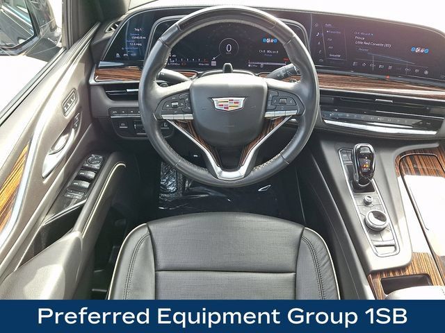 Used 2024 Cadillac Escalade Premium Luxury w/ Performance Package AWD/4WD image 3