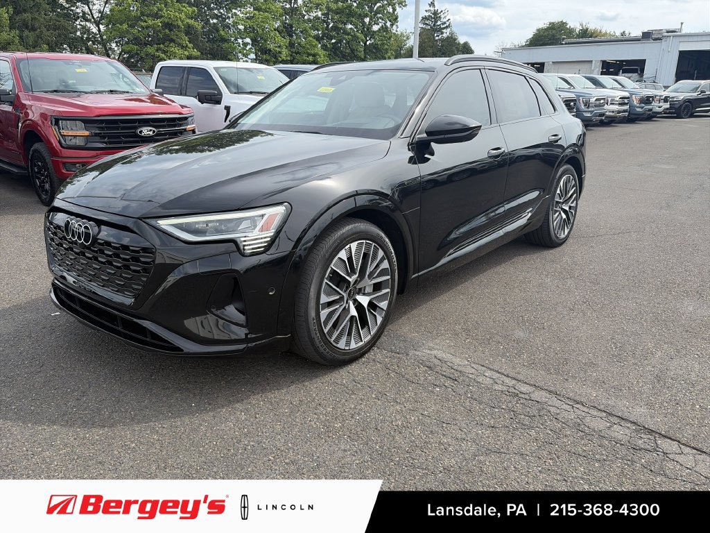 Used 2024 Audi Q8 e-tron Premium Plus w/ Prestige Package AWD/4WD image 1