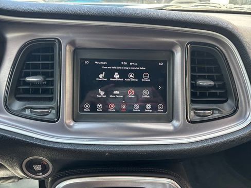 Used 2019 Dodge Challenger SXT w/ Driver Convenience Group RWD image 22