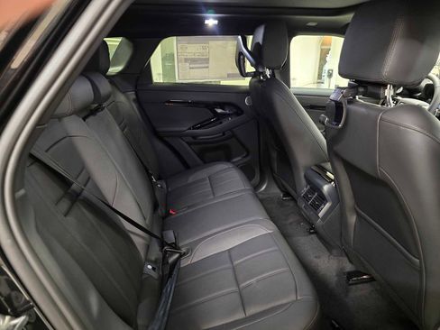 New 2026 Land Rover Range Rover Evoque Dynamic SE image 13