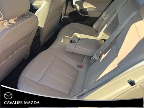 Used 2015 Buick Regal Premium w/ Experience Buick Package image 18