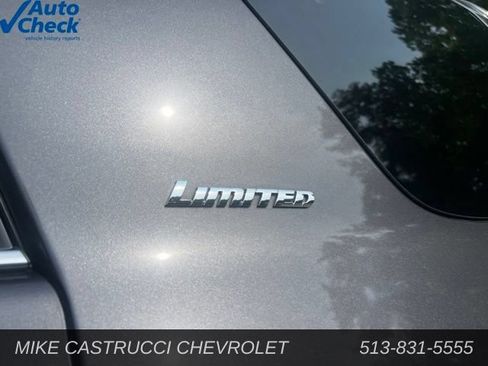 Used 2021 Toyota 4Runner Limited AWD/4WD image 6