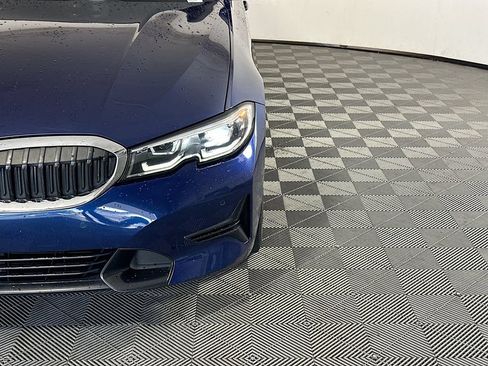 Used 2020 BMW 330i Sedan w/ Convenience Package RWD image 9