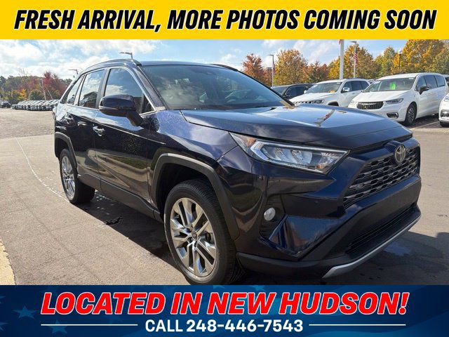 Used 2021 Toyota RAV4 Limited w/ Limited Grade Weather Package FWD image 4