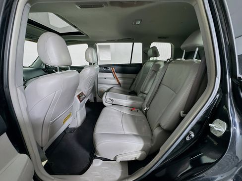 Used 2013 Toyota Highlander Limited image 27