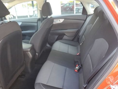 Certified 2023 Kia Forte LXS w/ LXS Technology Package FWD image 7