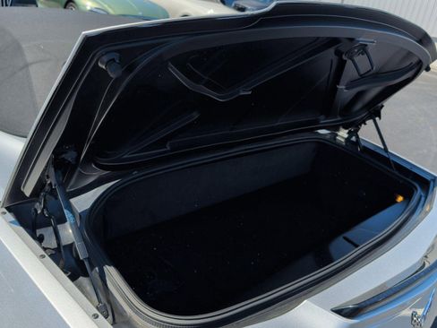 Used 2019 Chevrolet Corvette Stingray Convertible w/ 2LT Preferred Equipment Group RWD image 33