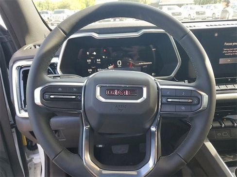 New 2025 GMC Canyon Elevation w/ Convenience Package image 22