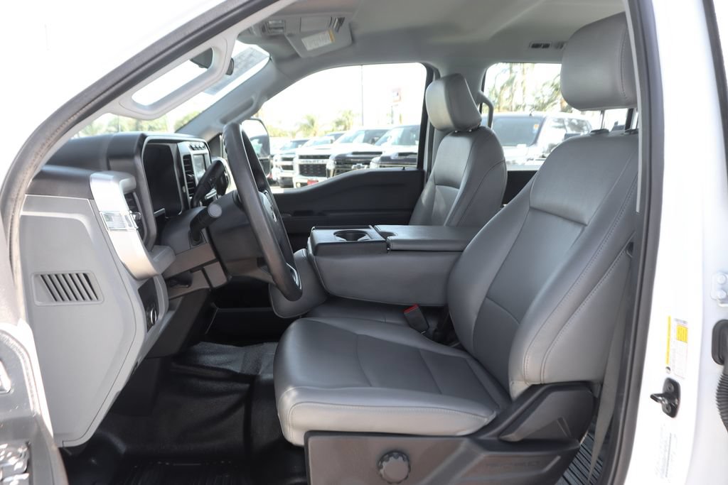 Used 2024 Ford F350 XL w/ XL Chrome Package RWD image 17