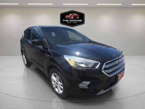 Used 2017 Ford Escape SE AWD/4WD image 8