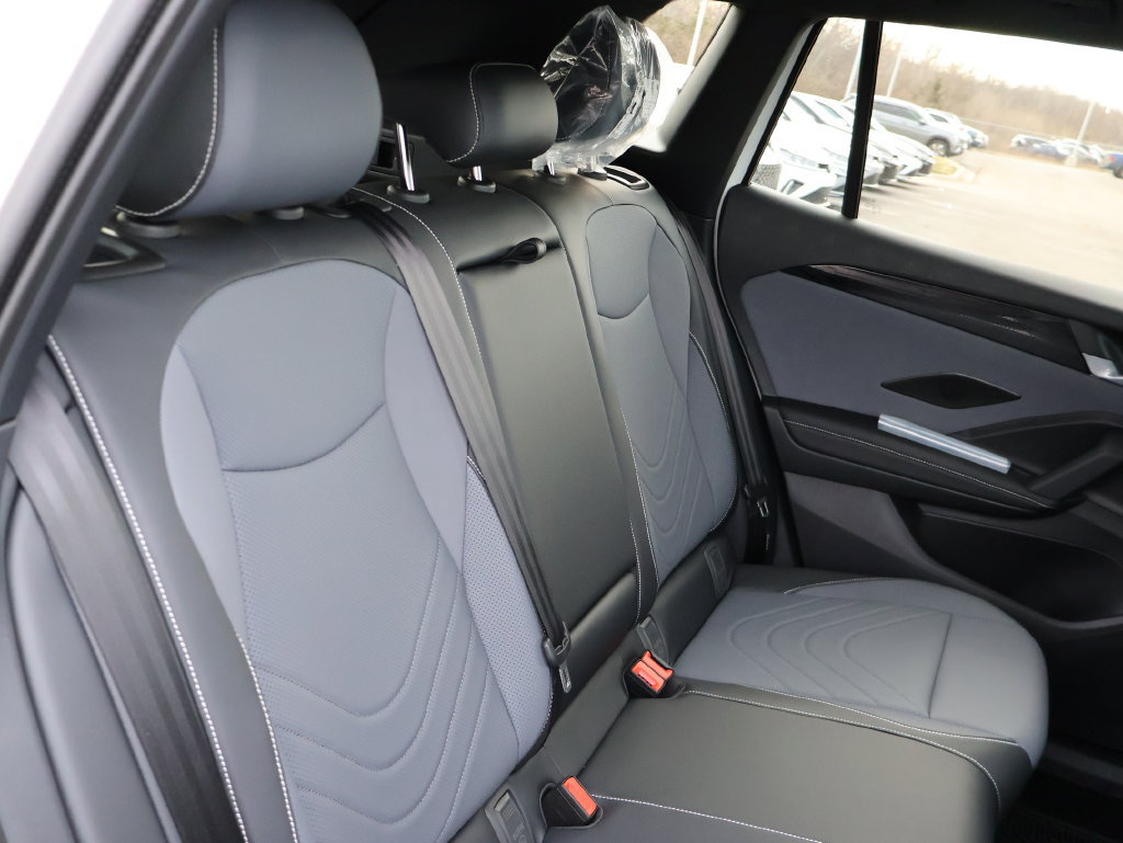 New 2026 Volkswagen Tiguan SE R-Line AWD/4WD image 31