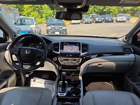 Used 2018 Honda Ridgeline RTL-E image 19