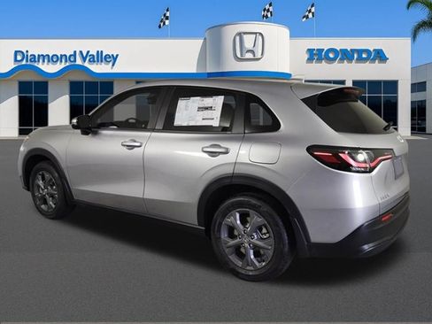 New 2027 Honda HR-V LX image 5