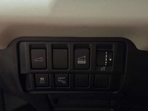 Used 2019 Subaru Ascent Limited w/ Popular Package #2A AWD/4WD image 11