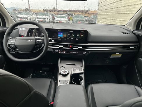 New 2026 Kia Sportage AWD Hybrid image 16