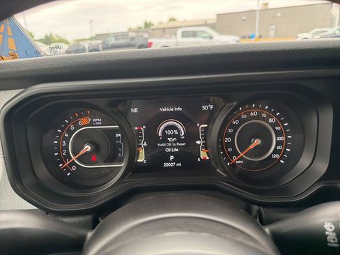 Used 2024 Jeep Wrangler Unlimited Sport AWD/4WD image 18