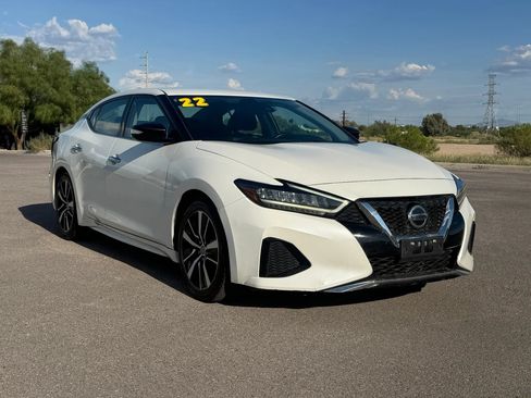 Used 2022 Nissan Maxima SV FWD image 4