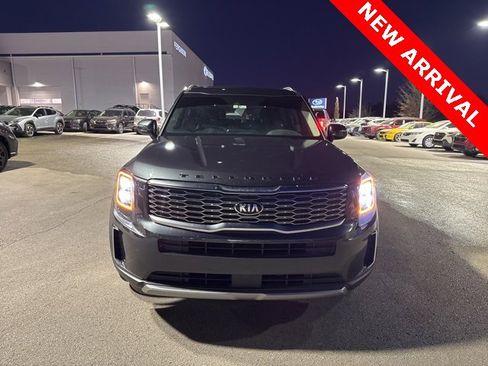Used 2021 Kia Telluride EX w/ EX Premium Package image 8
