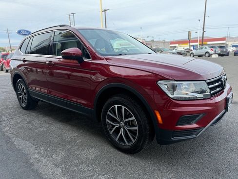Used 2019 Volkswagen Tiguan SE AWD/4WD image 2