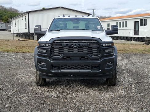 New 2026 RAM 4500 Tradesman image 9