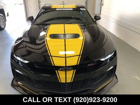Used 2020 Chevrolet Camaro SS RWD image 3