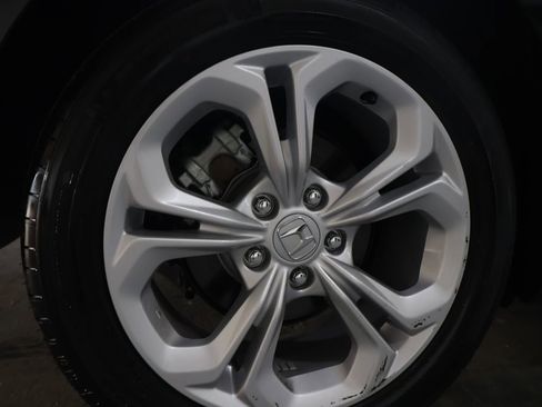 Used 2025 Honda Accord LX image 30