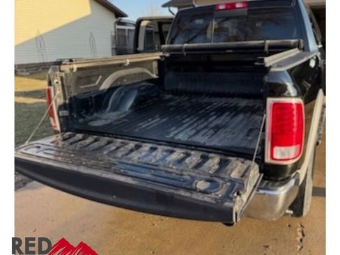 Used 2013 RAM 1500 Laramie w/ Convenience Group AWD/4WD image 12