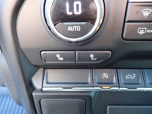 Used 2020 Chevrolet Silverado 1500 LT w/ All-Star Edition image 25