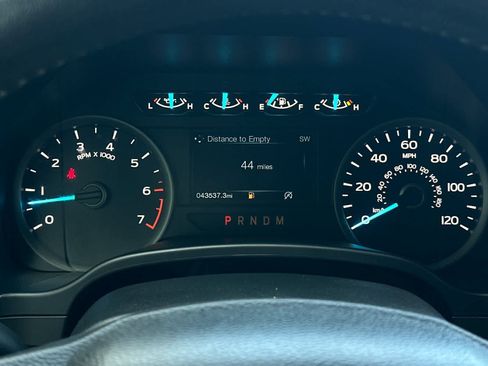 Used 2020 Ford F150 XLT w/ Equipment Group 302A Luxury AWD/4WD image 23