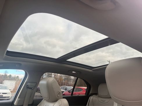 Used 2020 Cadillac XT4 Premium Luxury w/ Driver Awareness Package image 27