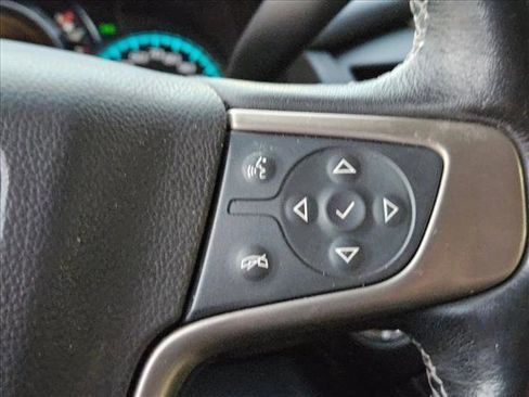 Used 2019 GMC Yukon XL Denali image 15