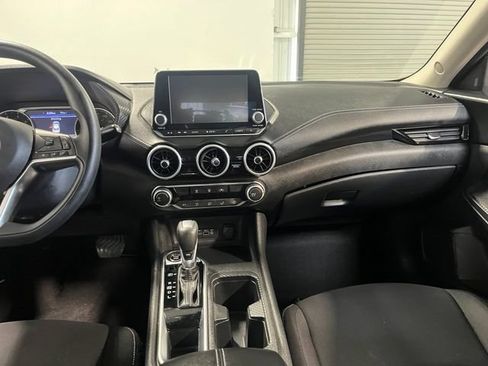 Used 2024 Nissan Sentra SV FWD image 21