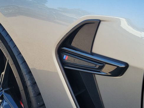 Used 2022 BMW M8 Competition image 9