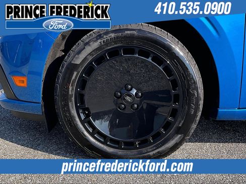 Used 2025 Ford Maverick Lobo image 9