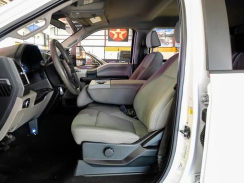 Used 2021 Ford F250 XL w/ STX Appearance Package image 6