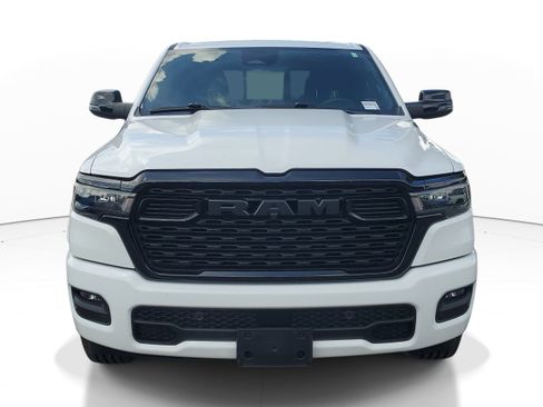 Used 2025 RAM 1500 Big Horn AWD/4WD image 3